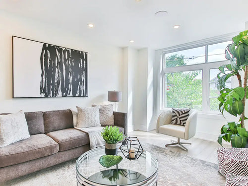 Cocktail Table VS Coffee Table: Which Fits Your Lifestyle Better?