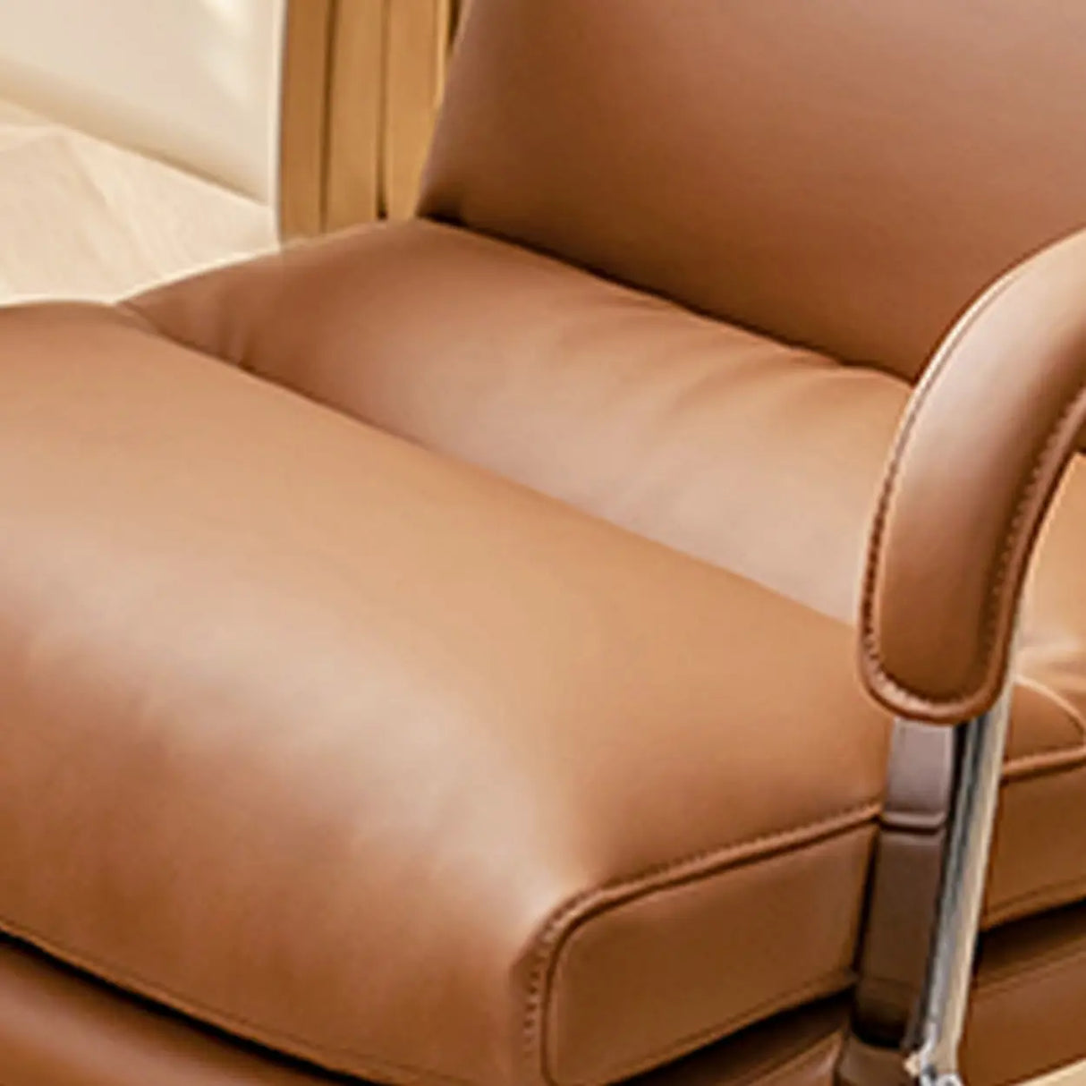 Adjustable Arms Swivel Ergonomic Leather Office Chair Image - 12