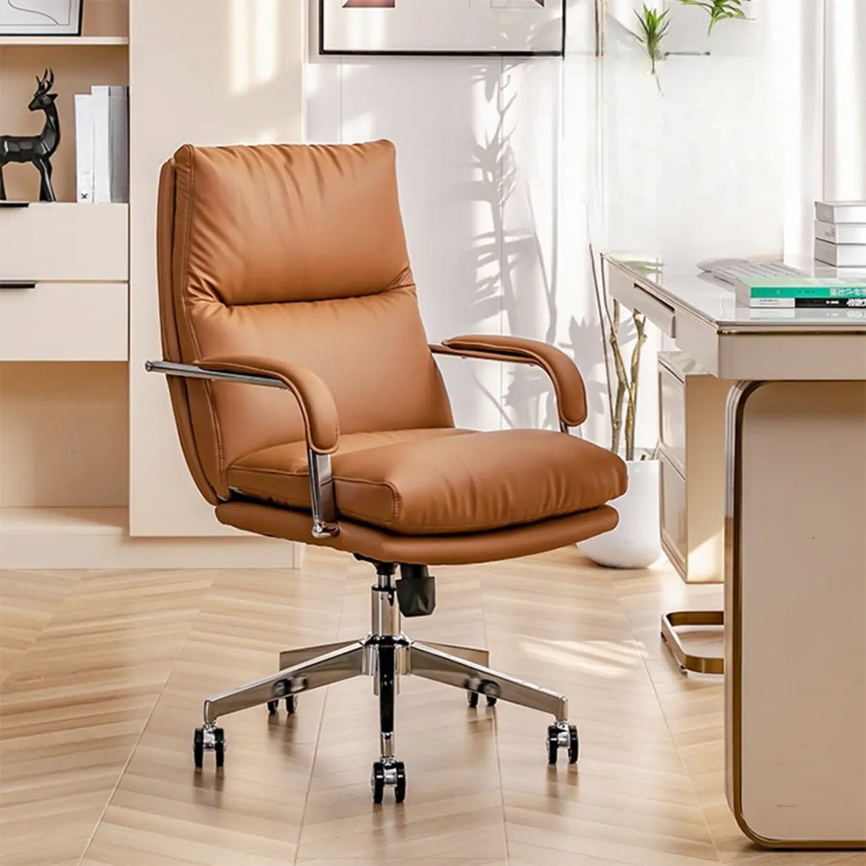 Adjustable Arms Swivel Ergonomic Leather Office Chair Image - 5