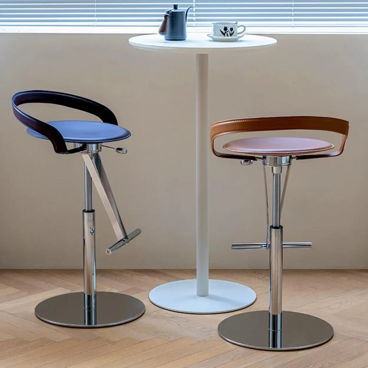 Adjustable Swivel Leather Steel Bar Stool with Footrest Image - 6