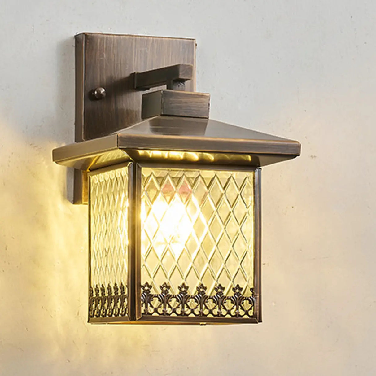 Antique Square Brass Outdoor Wall Lantern Image - 2