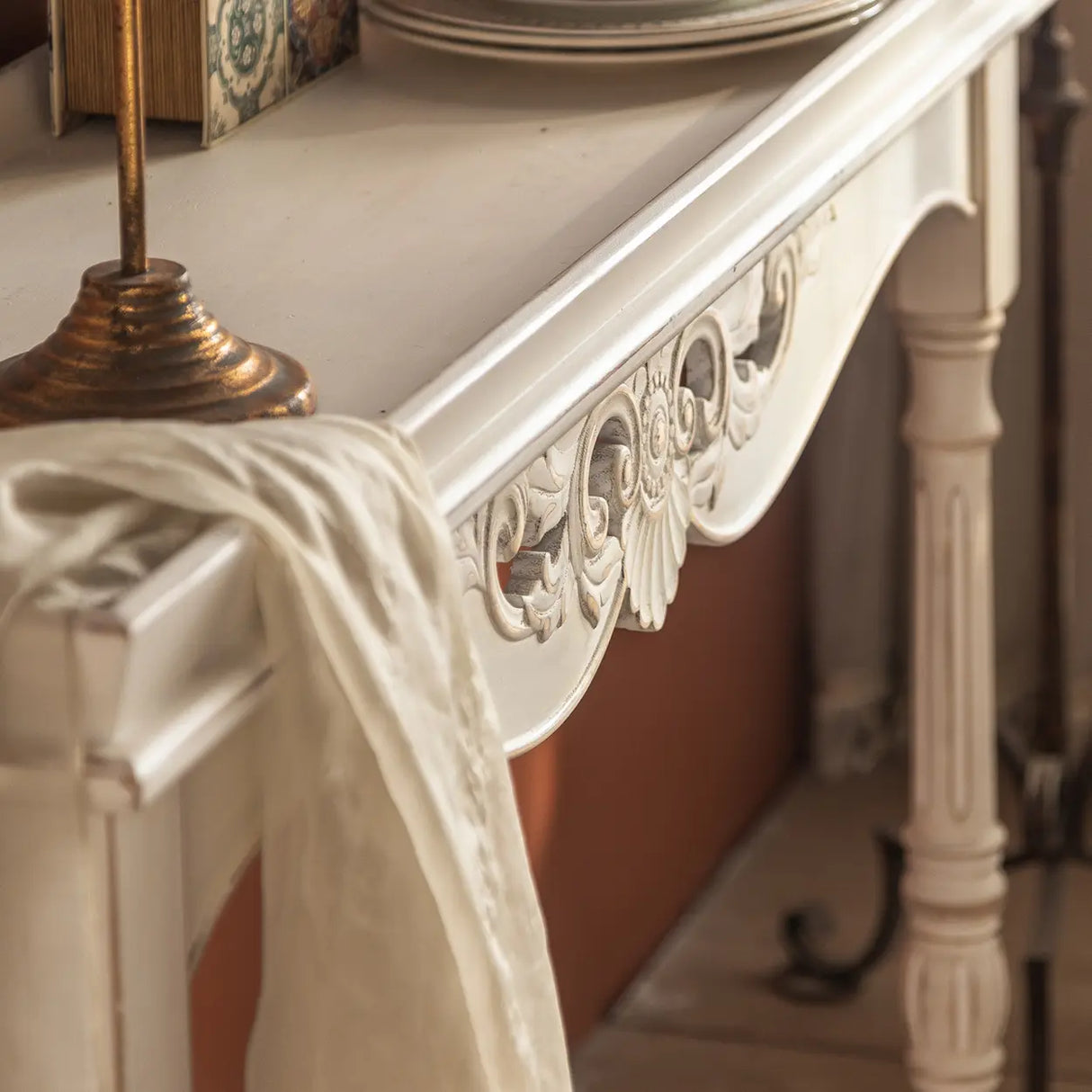 Antique Storage Carved Wood Console Table with Shelf Image - 12