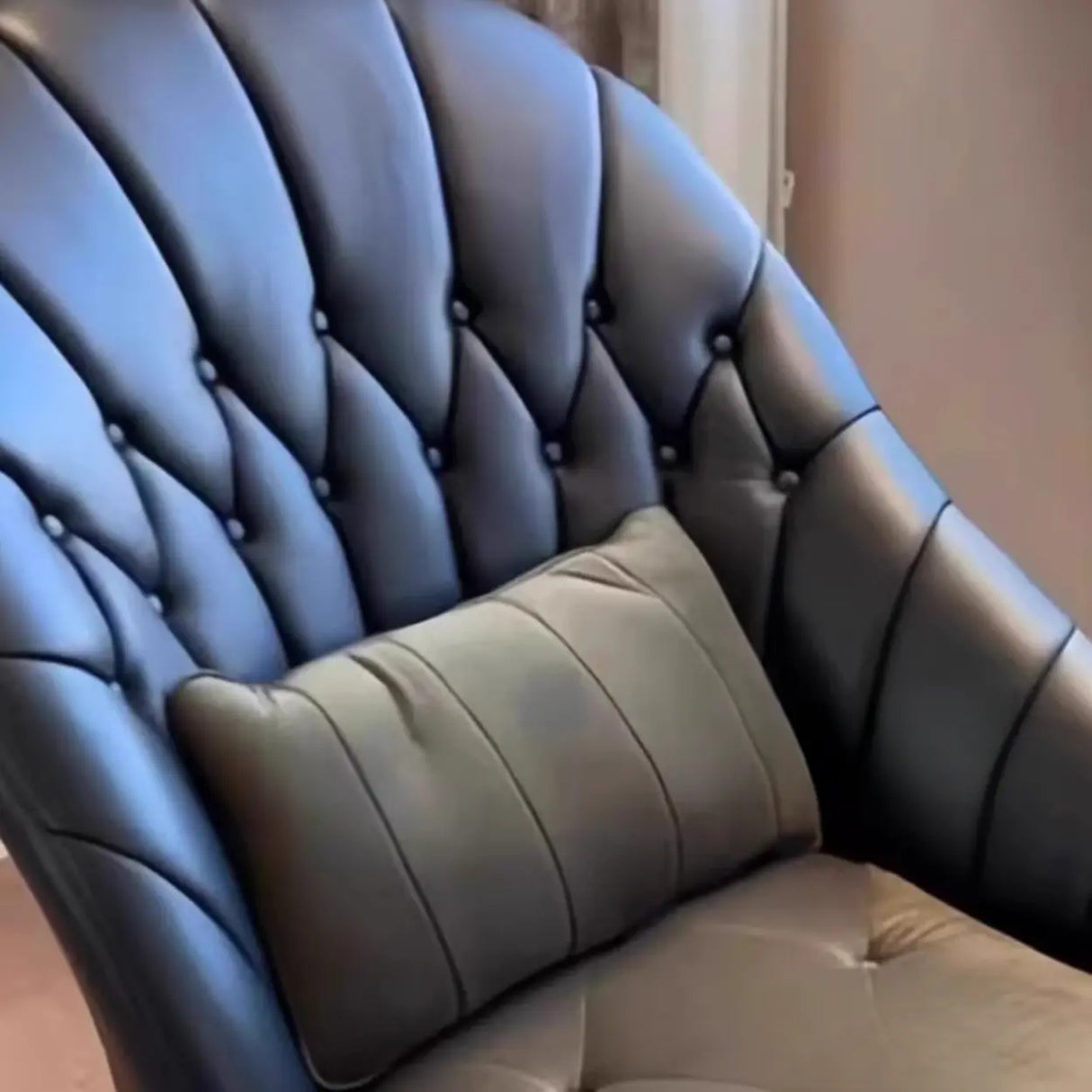 Black Large Leather Reclining Lounge Chair with Arm Image - 6