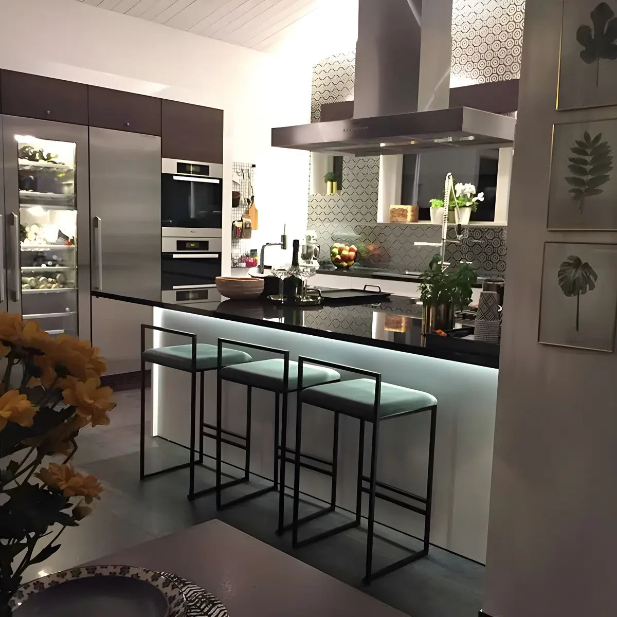 Black Metal Square Upholstered Barstool for Counters Image - 5