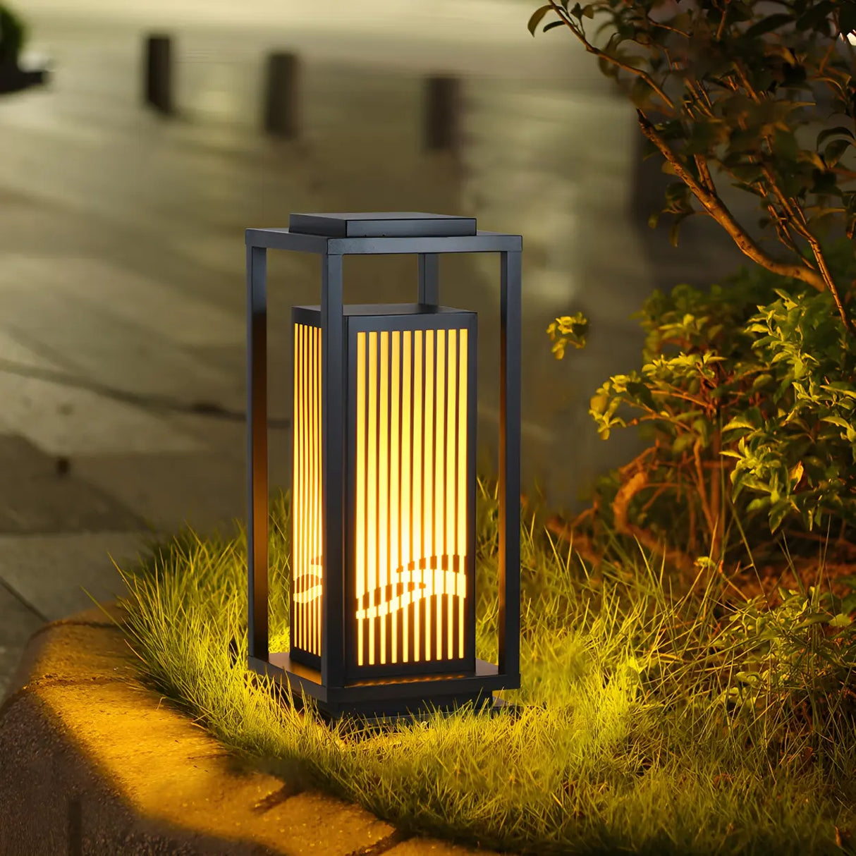 Black Modern Metal Rectangle Lantern Outdoor Solar Lamp Image - 1