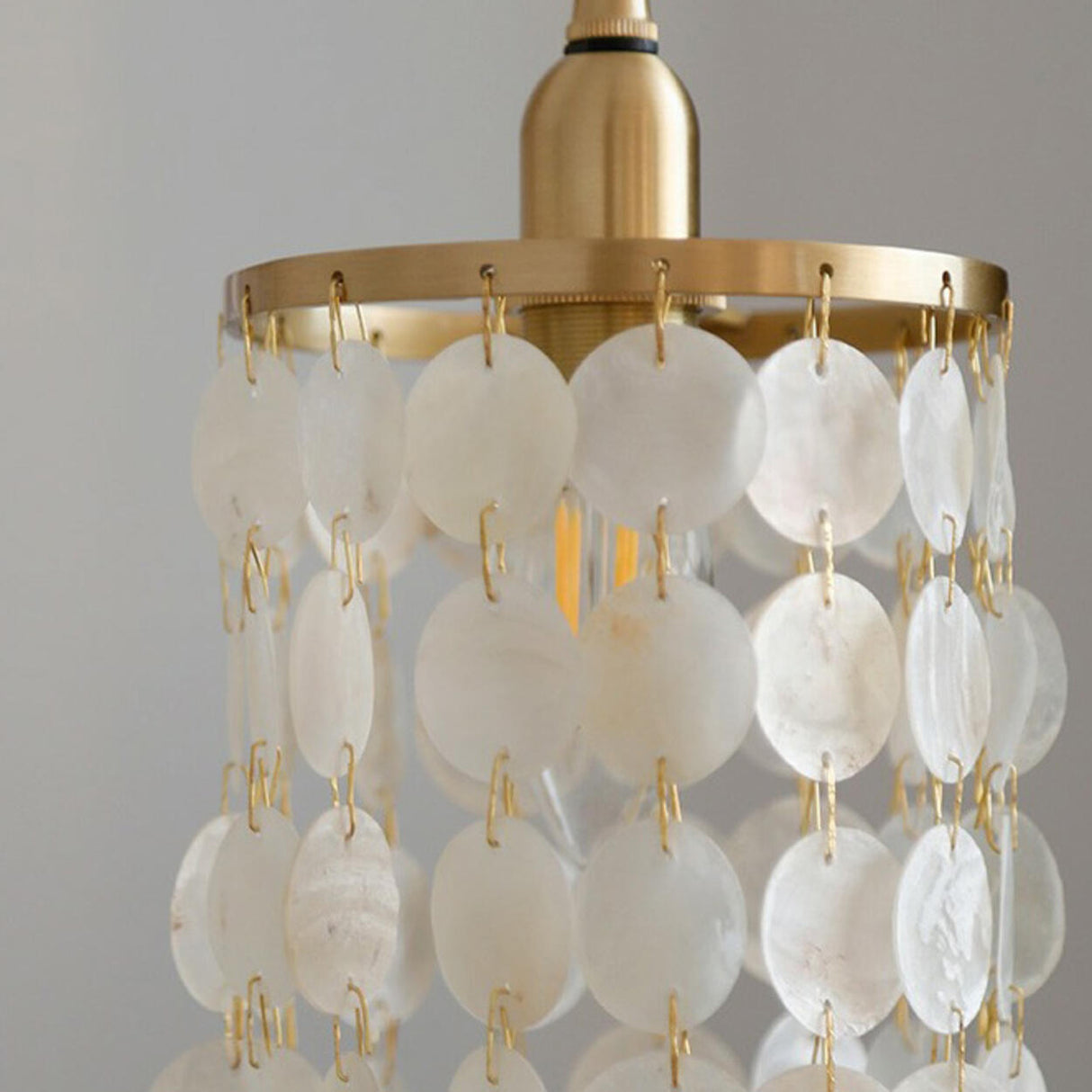 Bohemian Vintage Brass Wind Chimes Shell Pendant Light Image - 6