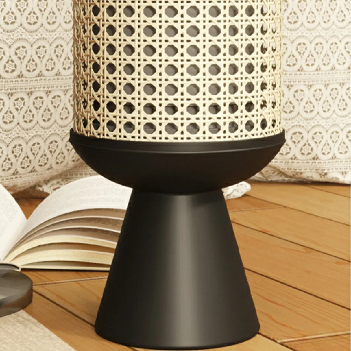 Boho Round Metal Pedestal Black 1 Tier Plant Stand Image - 8