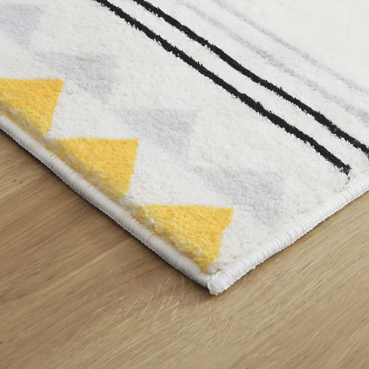 Brown Modern Checkered Polyester Non-Slip Area Rug Image - 10