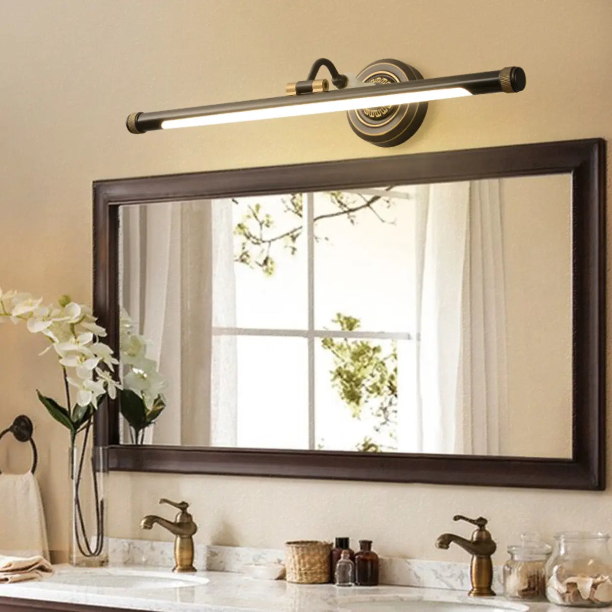 Classic Adjustable Bronze Bathroom Vanity Light Image - 1