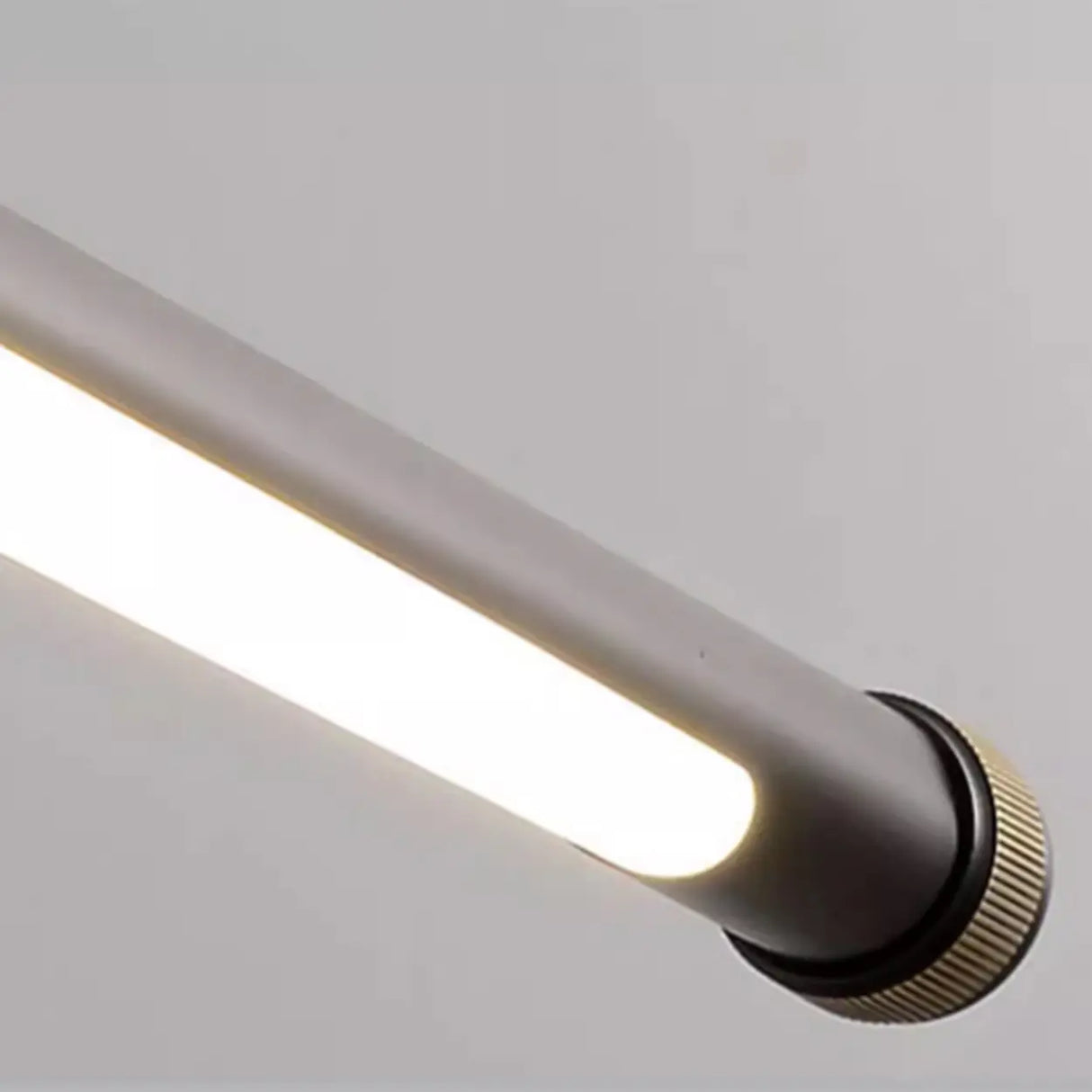 Classic Adjustable Bronze Bathroom Vanity Light Image - 15