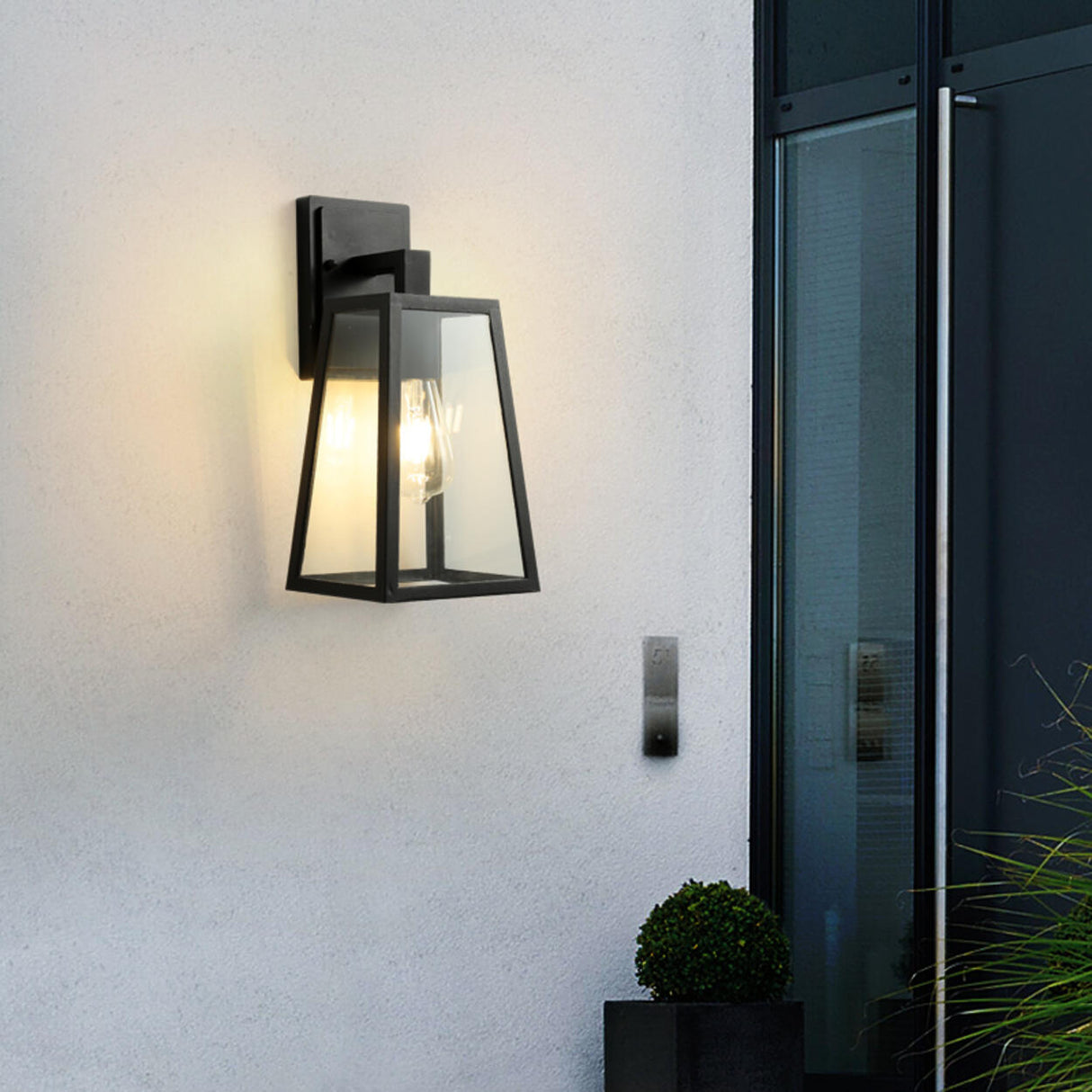 Classic Black Outdoor Wall Lantern Sconce Image - 4