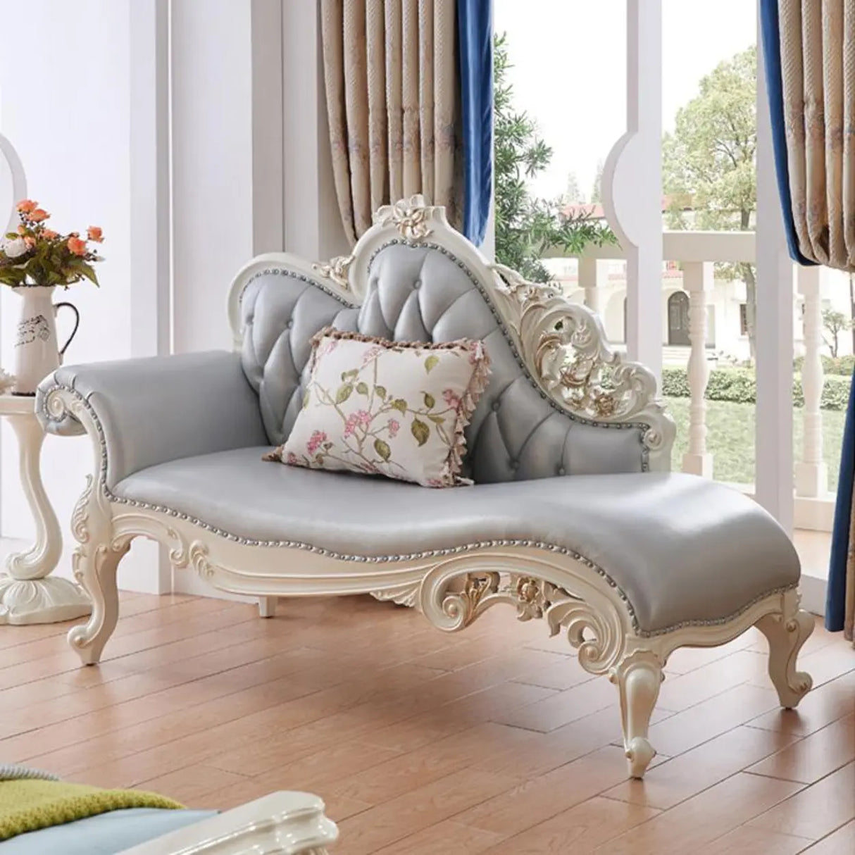 Classic Curved Tufted Reclining Leather Chaise Lounge Sofa Image - 1