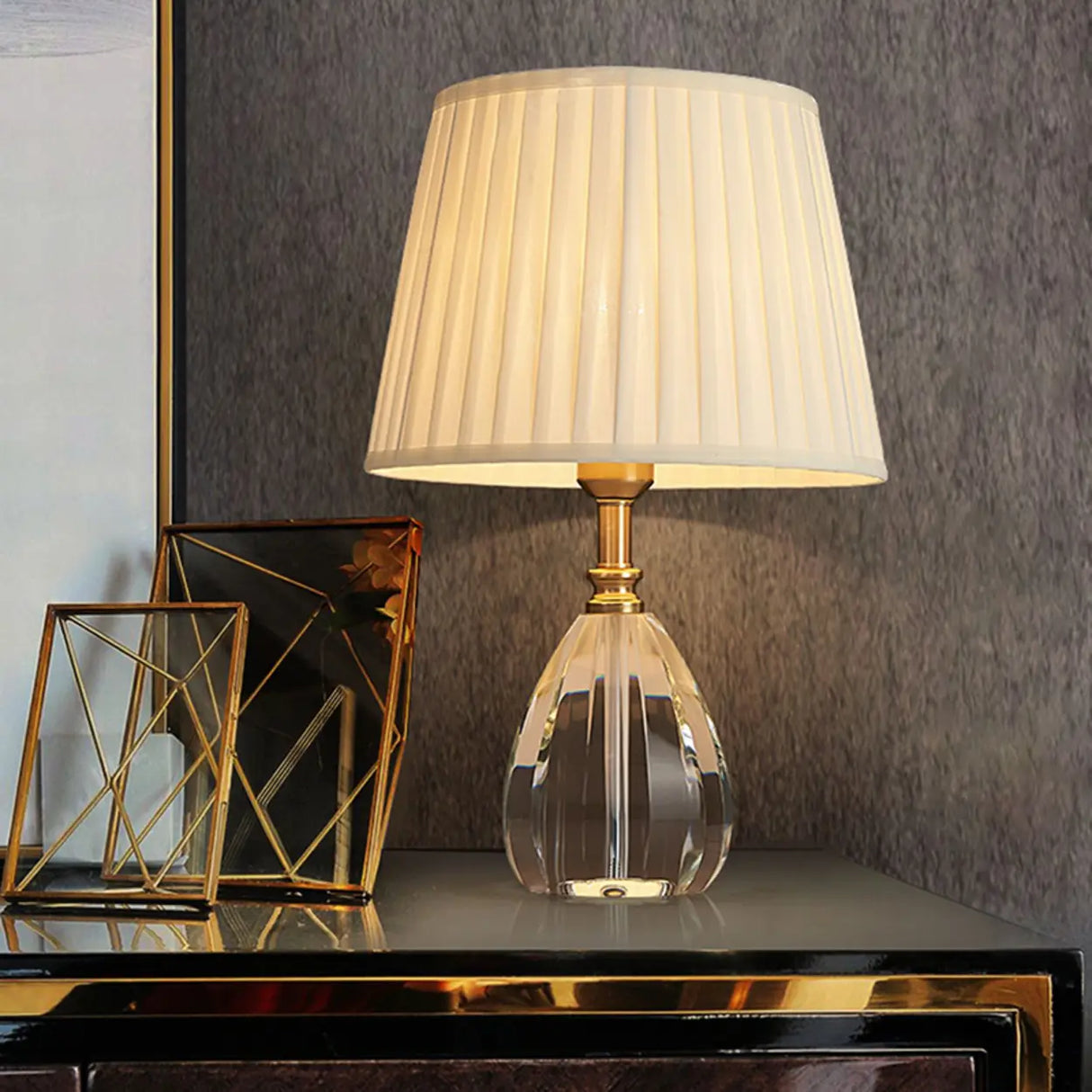 Classic Geometric Barrel Lampshade Crystal Base Table Lamp Image - 3
