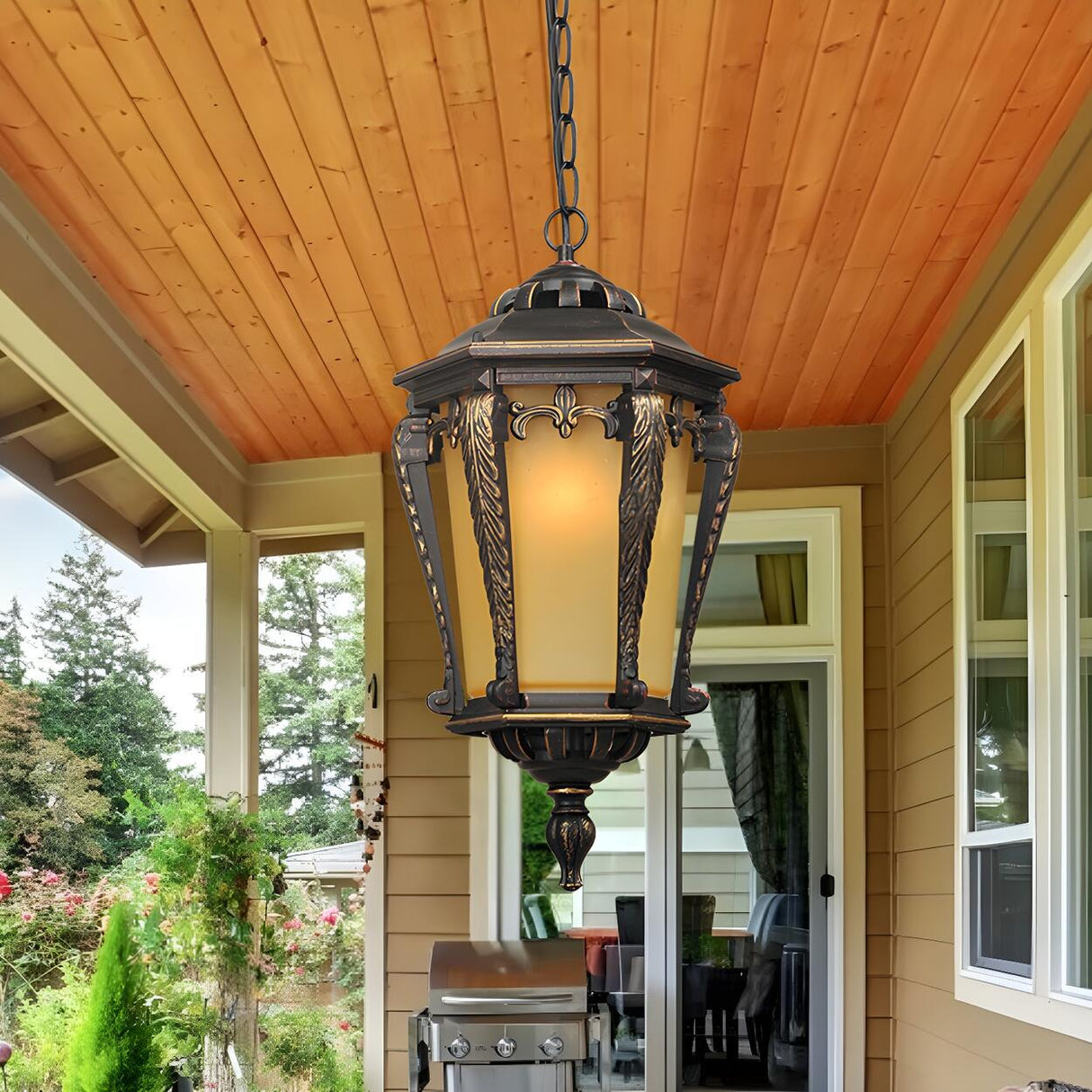 Classic Outdoor Hanging Bronze Lantern Pendant Light Image - 1