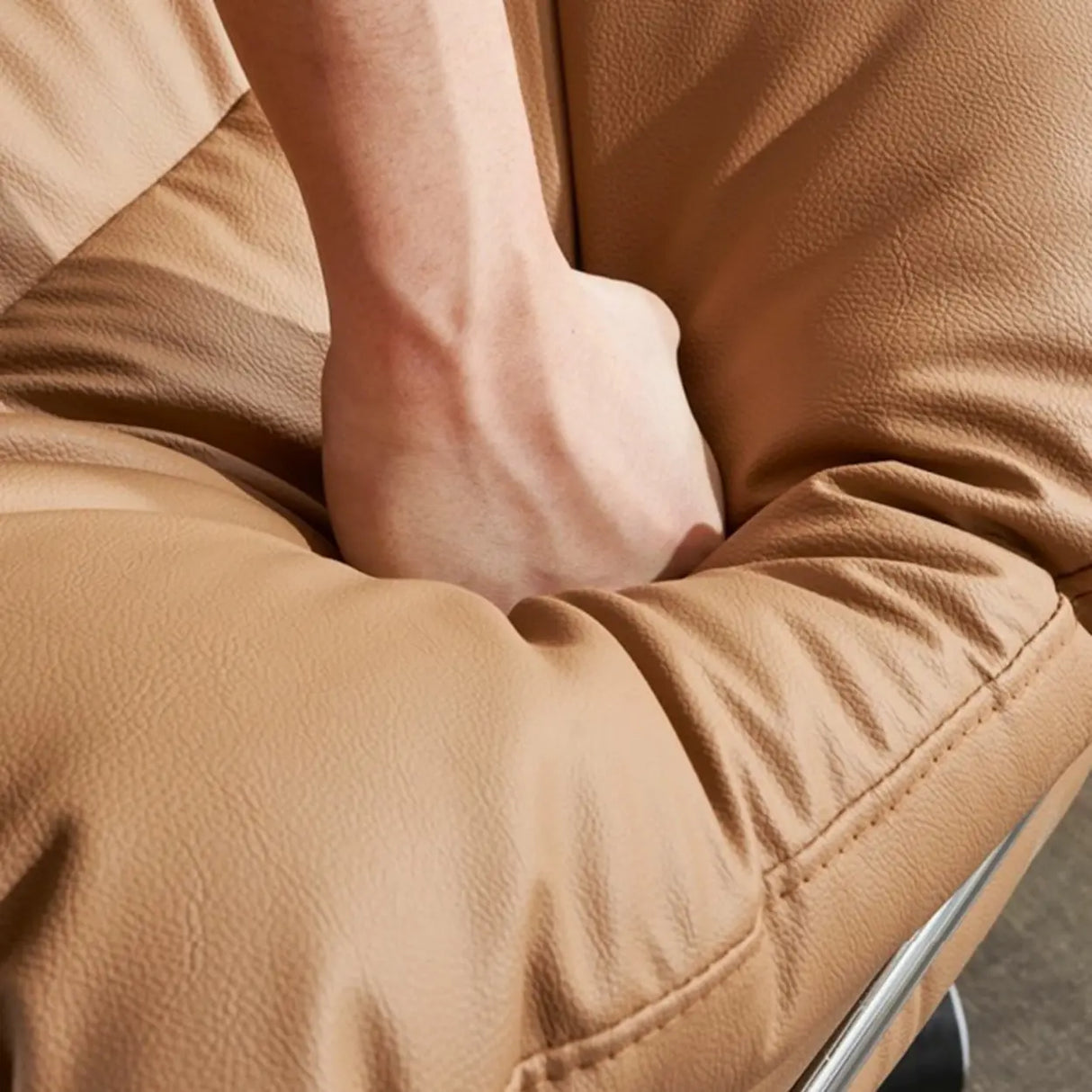 Comfort Reclining Leather Executive Office Chair with Wheels Image - 14