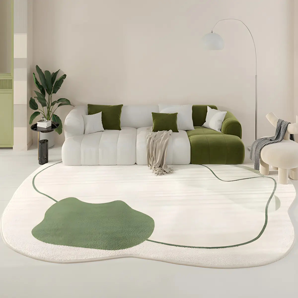 Contemporary Abstract Wool Cloud-Shaped Green Area Rug Image - 1