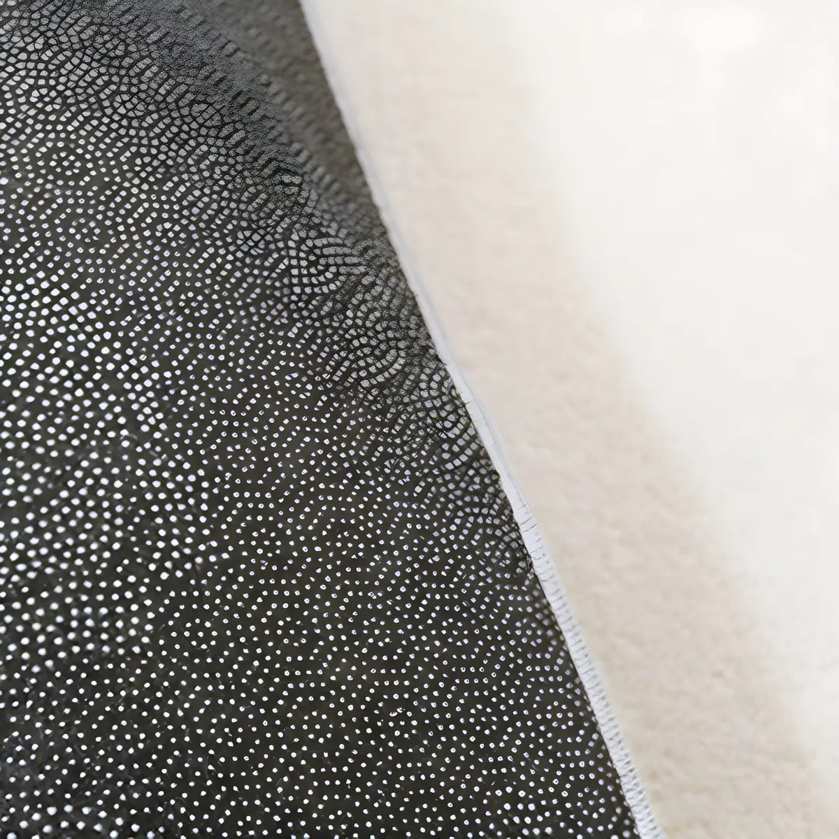 Contemporary Abstract Wool Cloud-Shaped Green Area Rug Image - 7