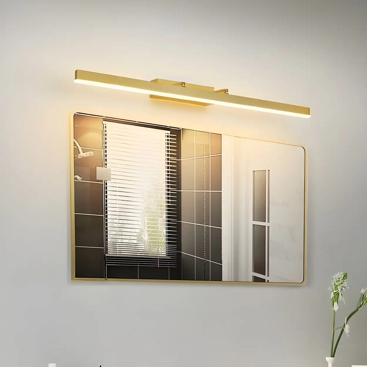 Contemporary Gold Linear LED Wall Mount Vanity Light Image - 6