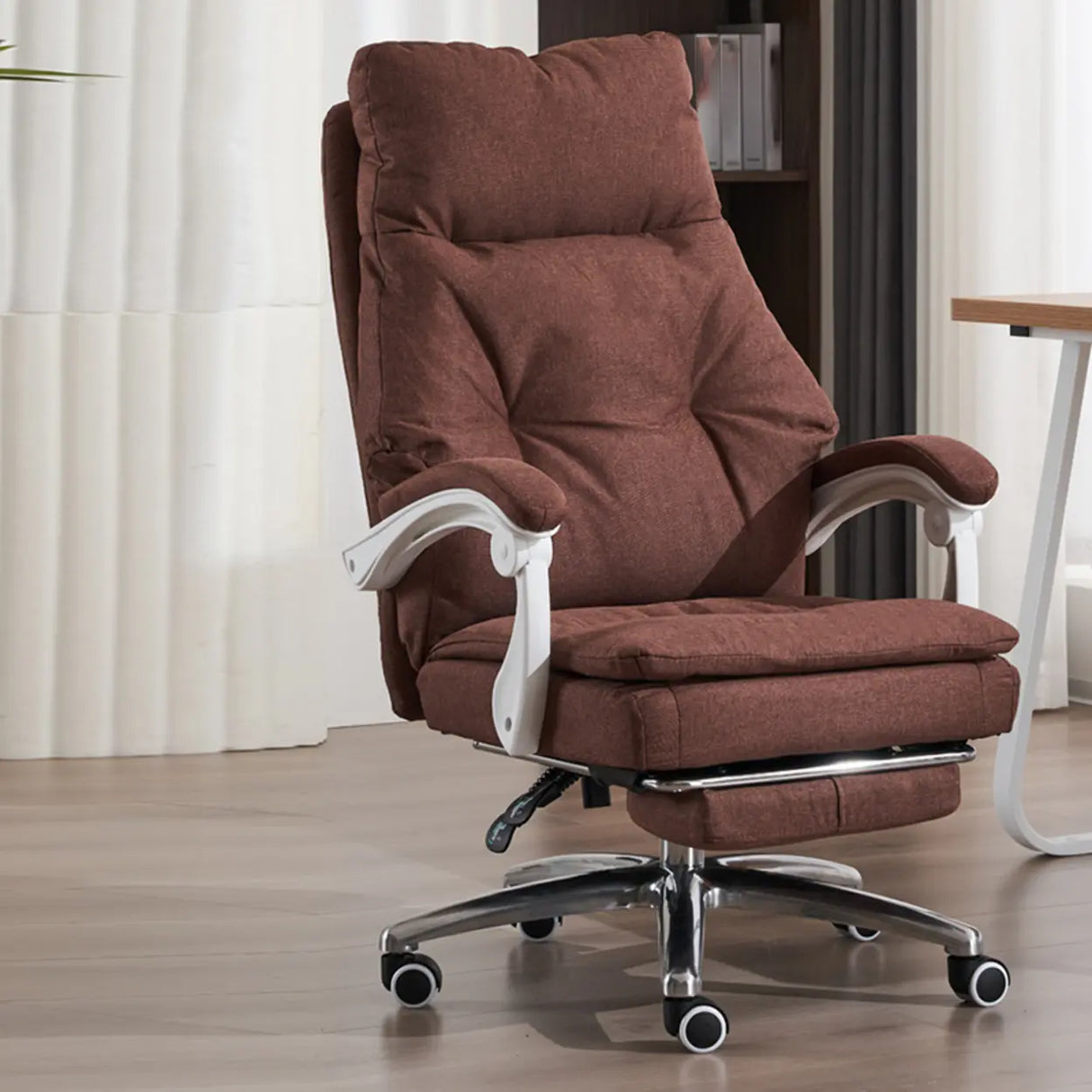 Contemporary High-Back Fabric Recline Office Chair Image - 6