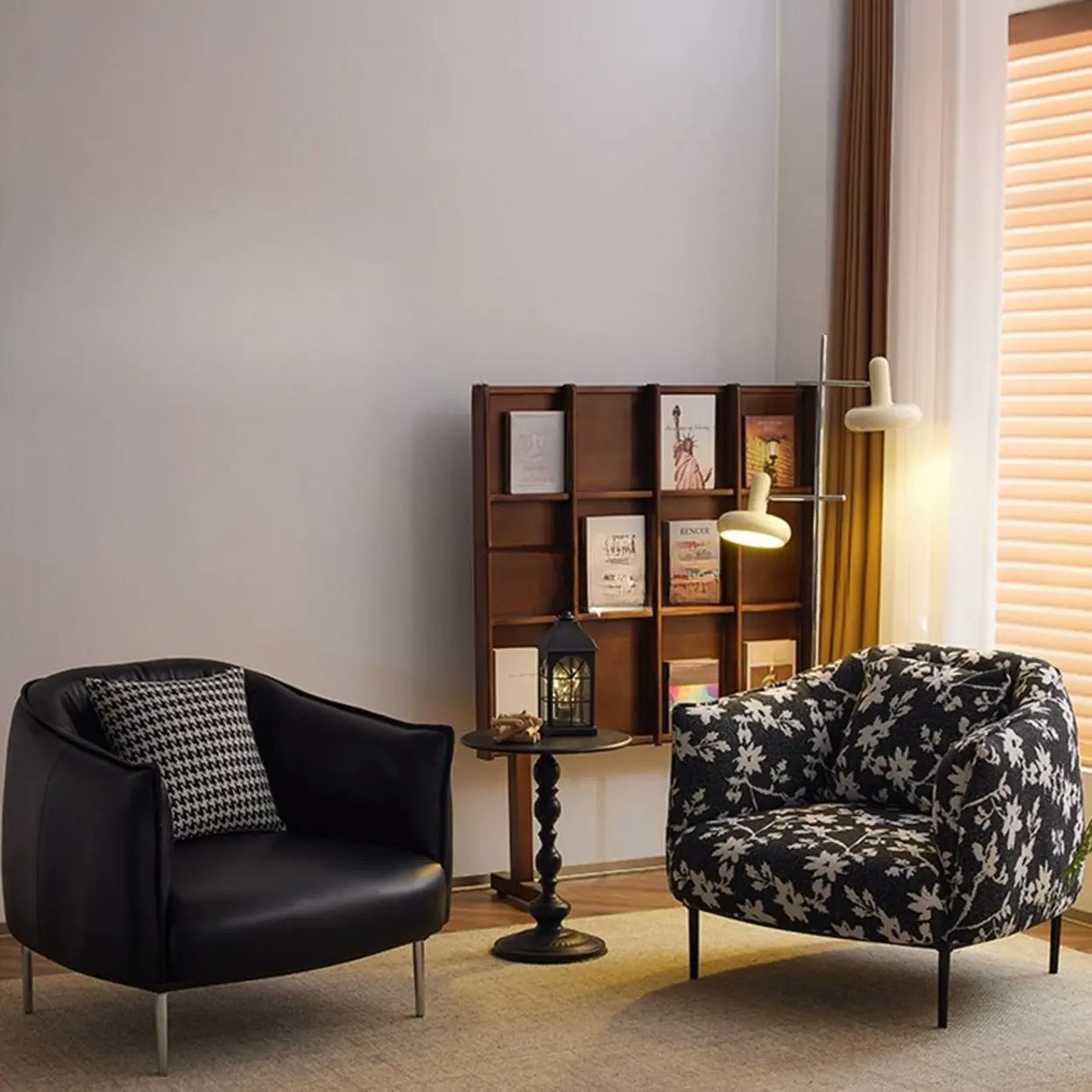 Contemporary Leather Black Lounge Accent Chair Image - 1