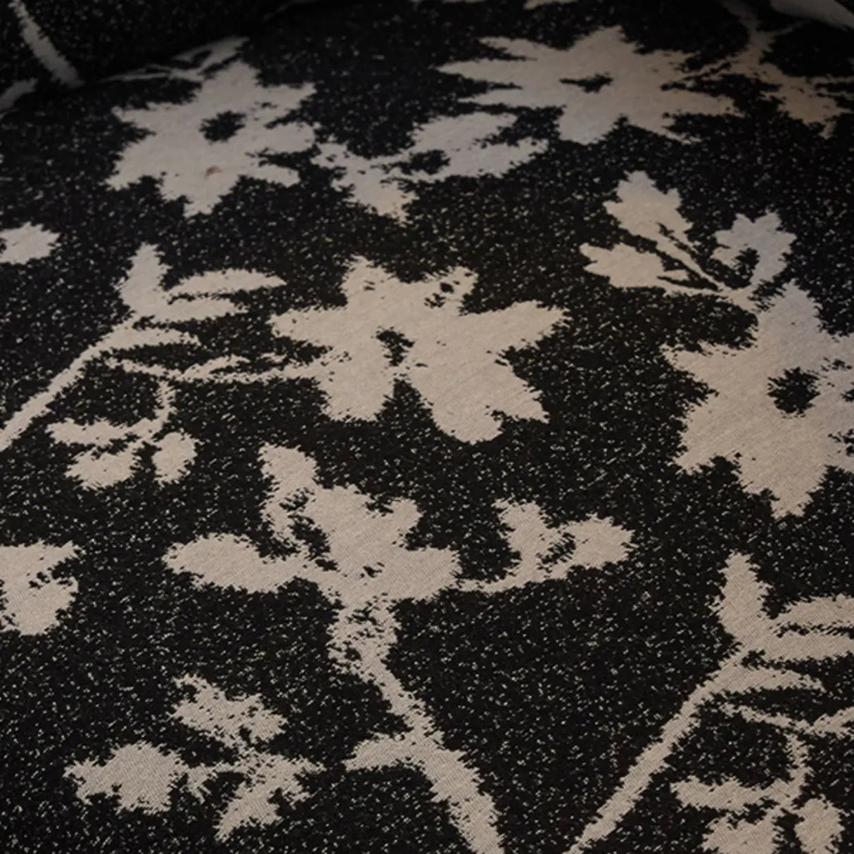 Contemporary Leather Black Lounge Accent Chair Image - 11