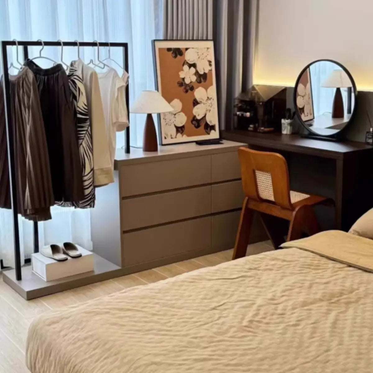 Contemporary Rectangular Wood Bedroom Brown Makeup Vanity Image - 8