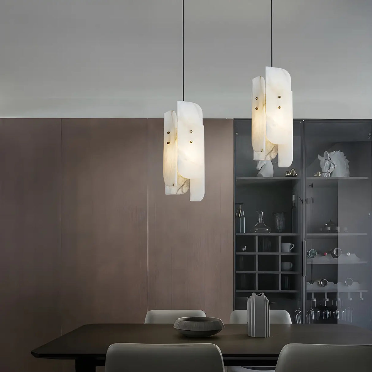 Contemporary Vertical Alabaster Dining Room Pendant Light Image - 2