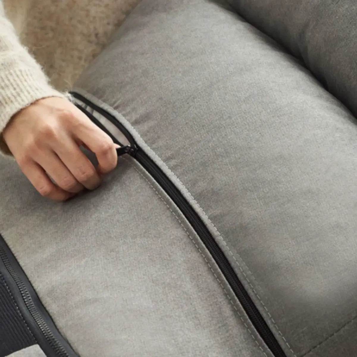 Cotton Linen Sewn Pillow Back Reclining Lounge Chair Image - 2