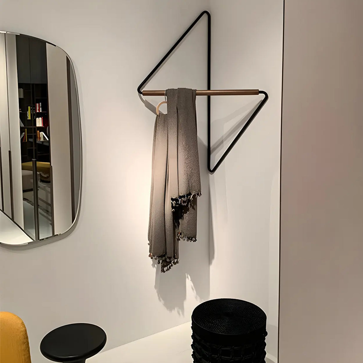 Creative Geometric Black Wall Mounted Metal Coat Rack Image - 1