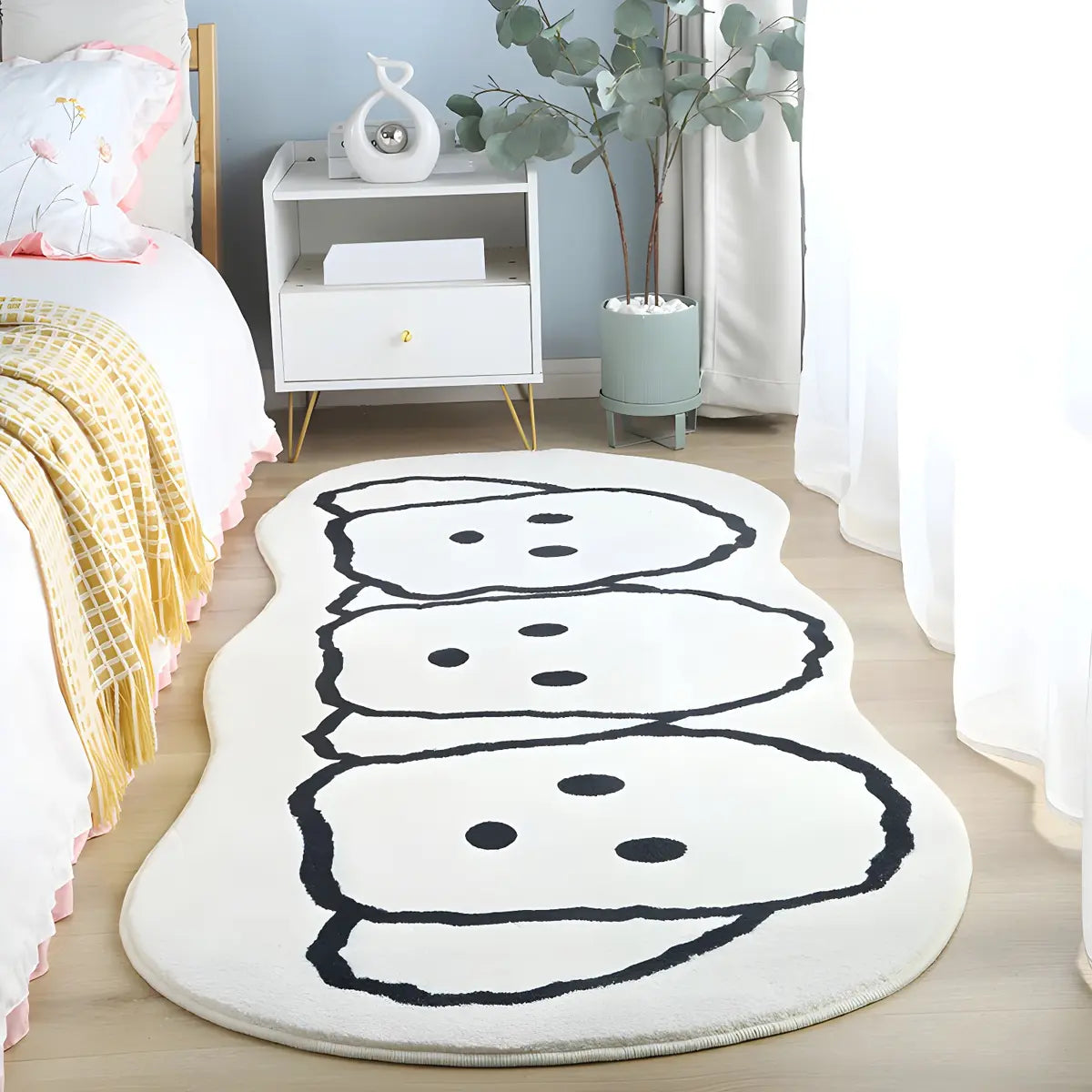 Cute Cat Shaped Polyester Ivory Kids Room Area Rug Image - 2