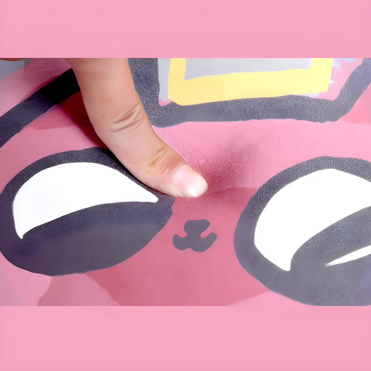 Cute Christmas Piggy Round Polypropylene Area Rug Image - 9