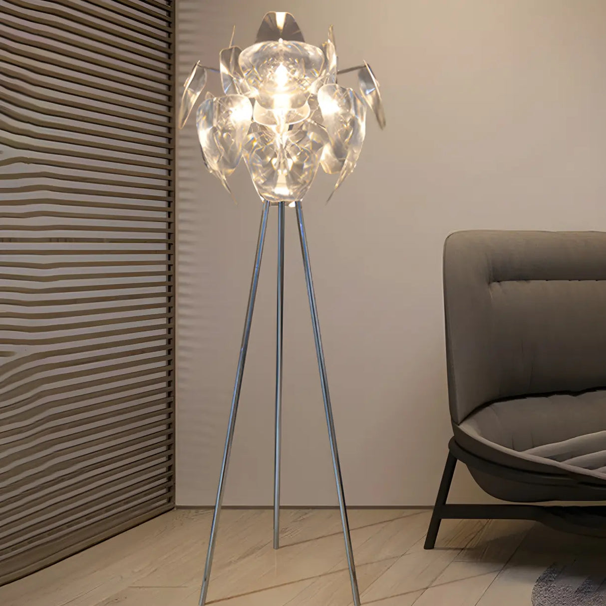 Decorative Clear Multi-storey Shade Metal Floor Lamp Image - 13