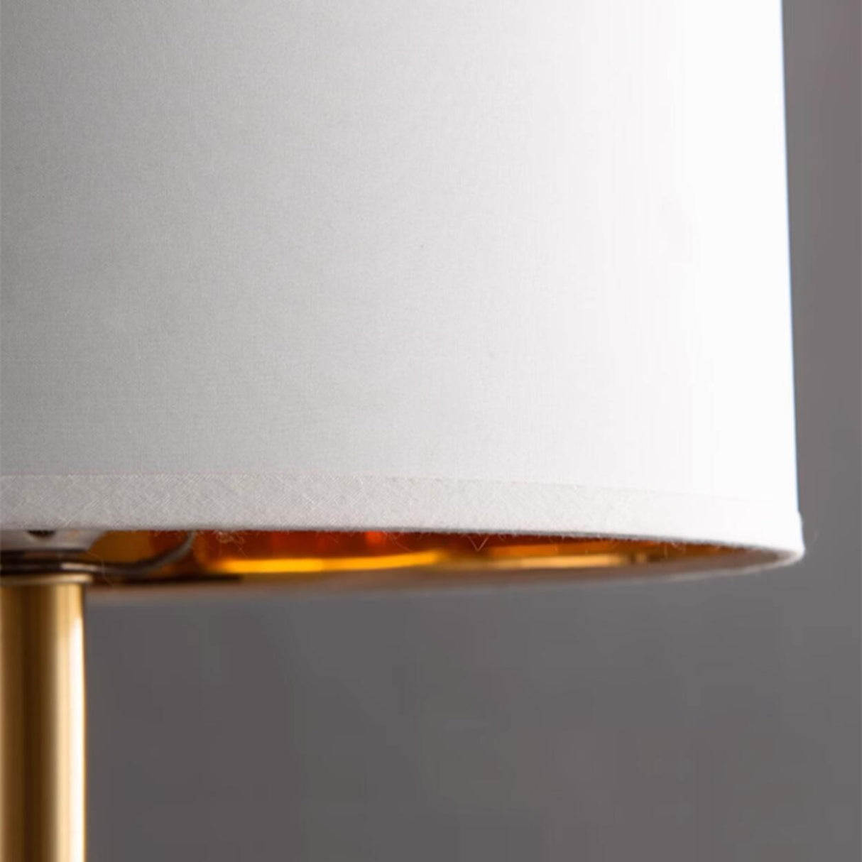 Drum-Shaped Shade Crystal Ball Metal Base Table Lamp Image - 7