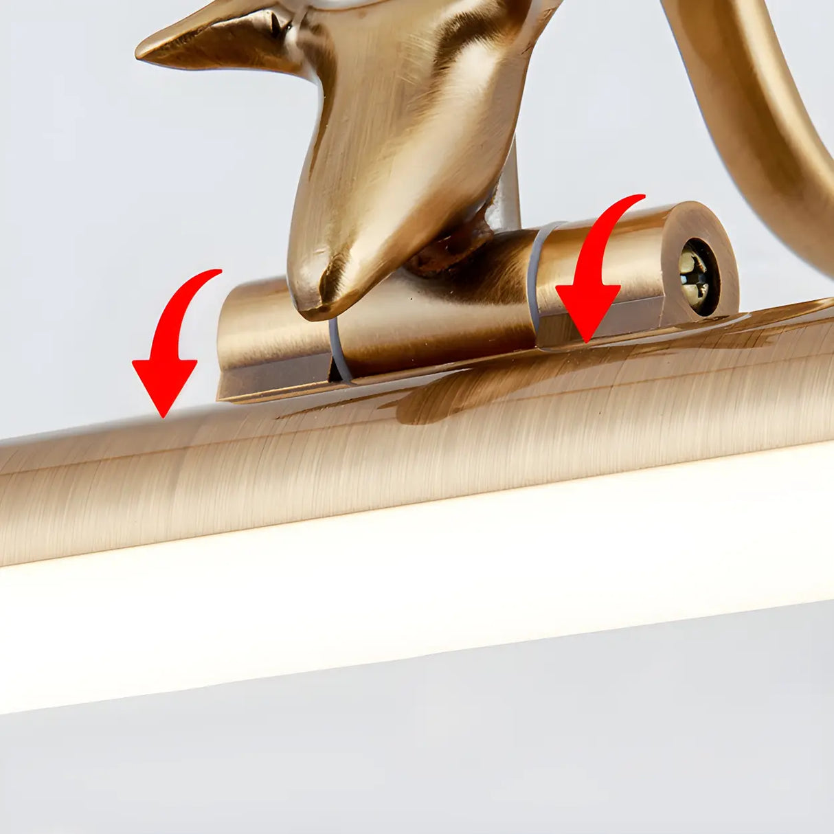 Elegant Antler-Inspired Brass Metal Vanity Light Image - 13