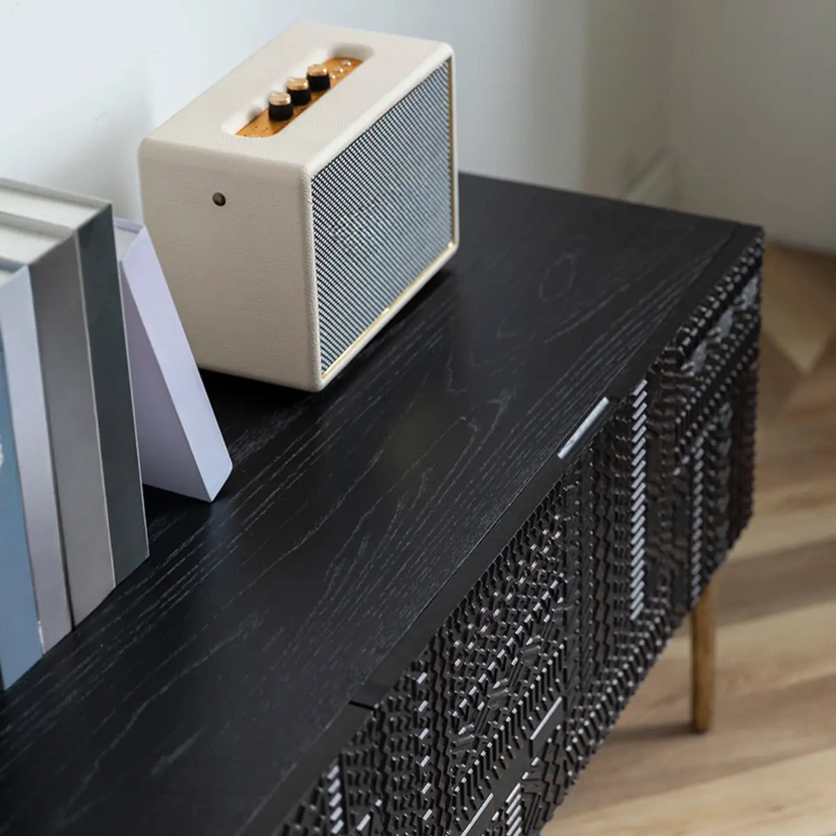 Elegant Black Wood Rectangle Carving Long TV Stand Image - 7