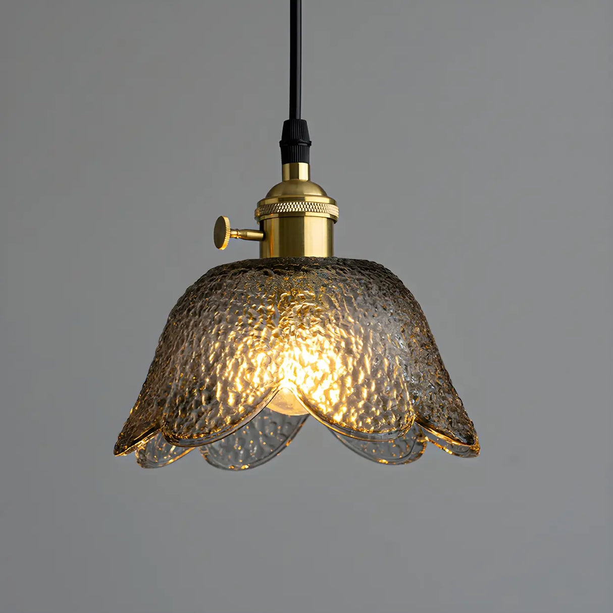 Elegant Dining Room Floral Glass Pendant Light Gold Image - 10