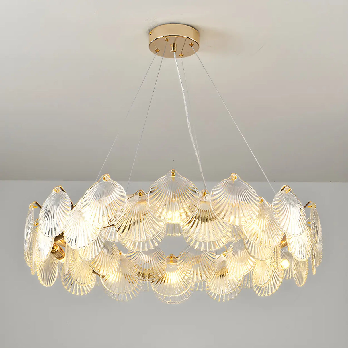 Elegant Modern Shell Clear Glass Circular Chandelier Bedroom Image - 6