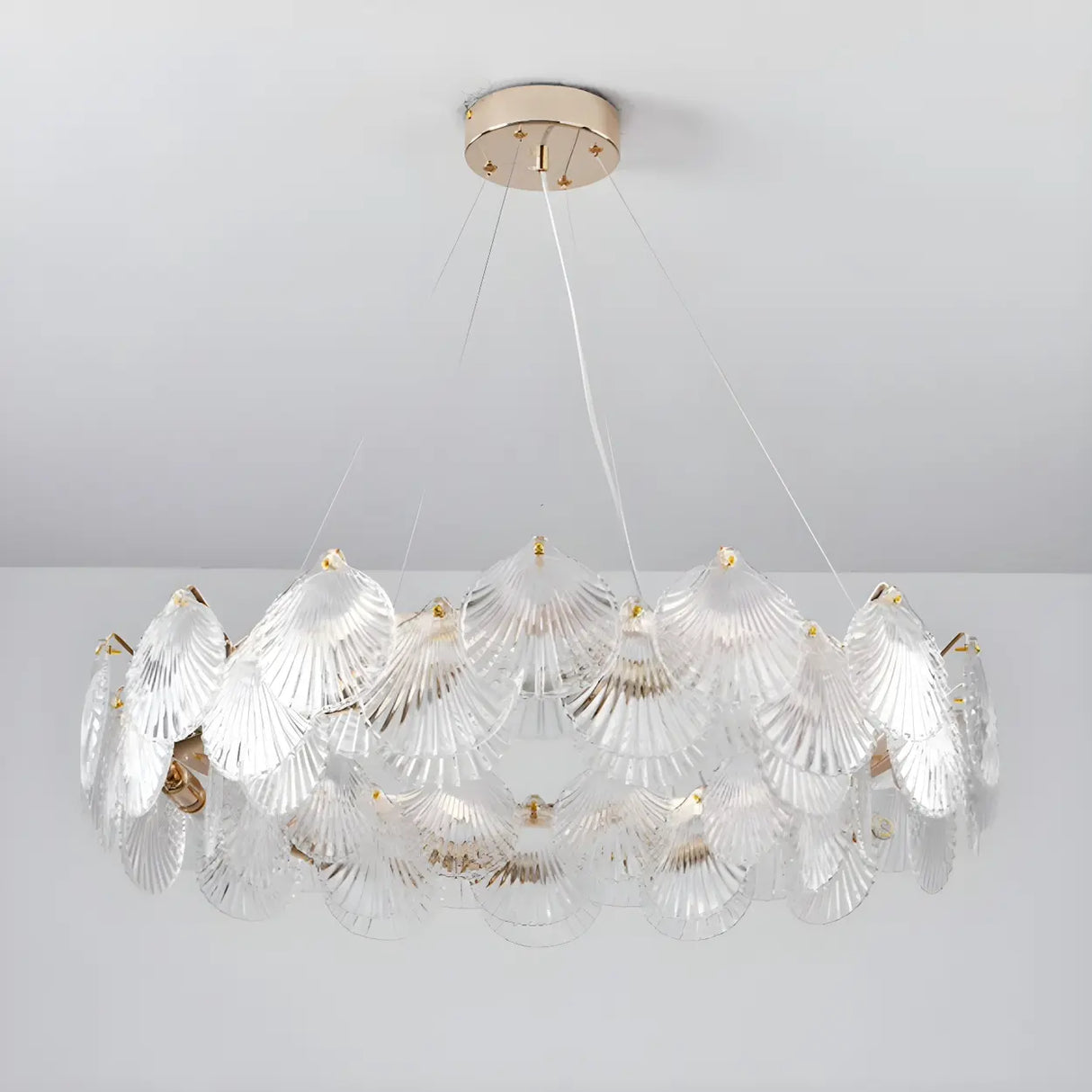 Elegant Modern Shell Clear Glass Circular Chandelier Bedroom Image - 8
