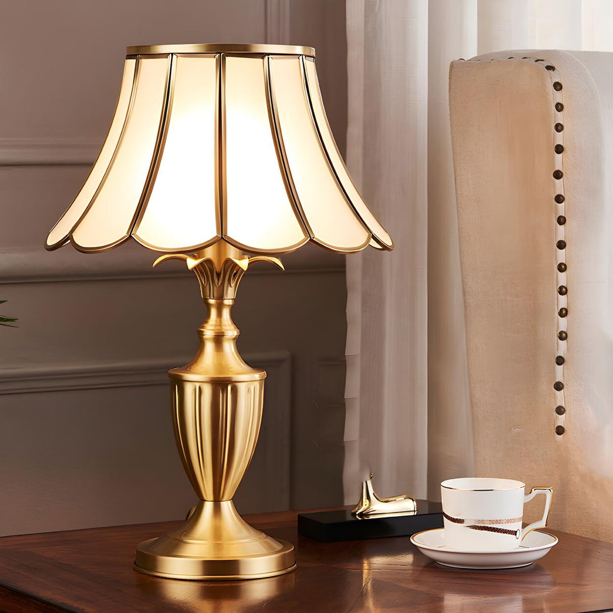 Elegant Post-Modern Golden Drum Shade Metal Table Lamp Image - 14