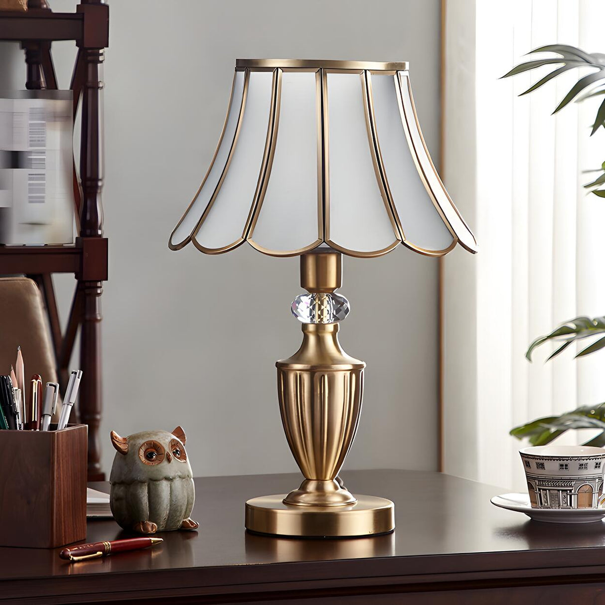 Elegant Post-Modern Golden Drum Shade Metal Table Lamp Image - 4