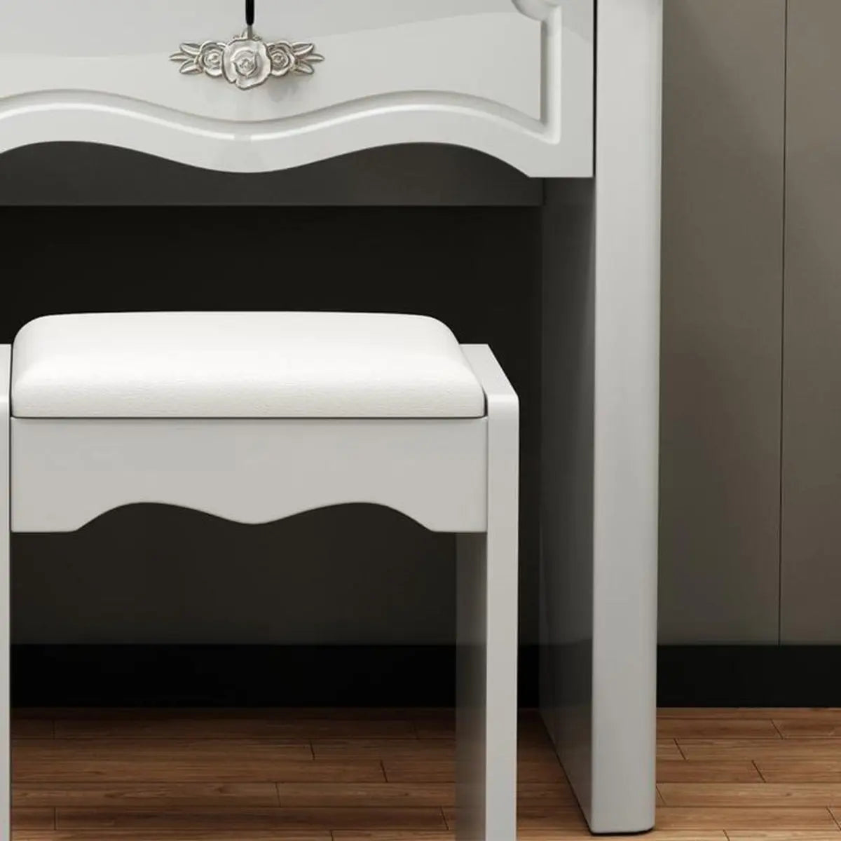 Elegant Rectangular Wood Bedroom White Drawer Makeup Vanity Image - 9