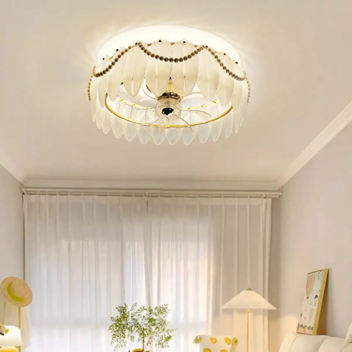 Elegant Round Feathered Glass Shade Ceiling Fan Light Image - 1