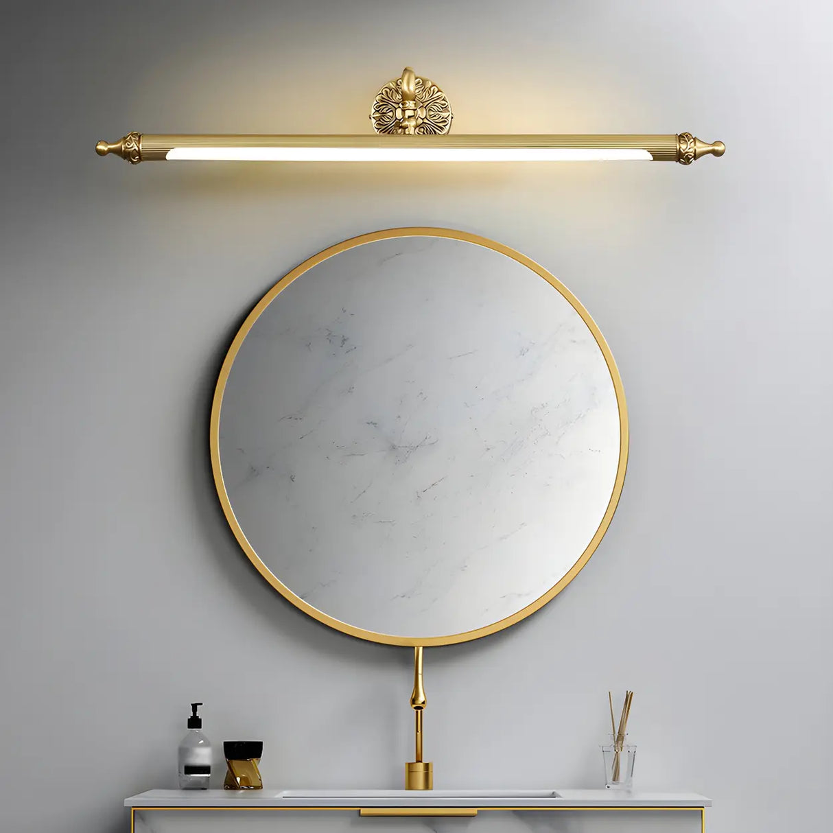 Elegant Simple Gold Linear Brass Mirror Vanity Light Image - 1