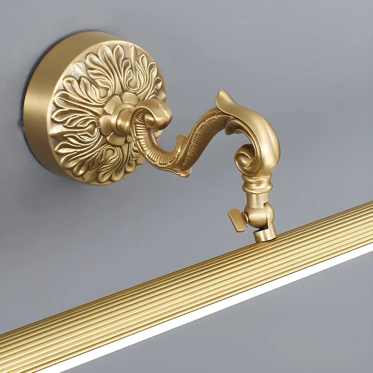 Elegant Simple Gold Linear Brass Mirror Vanity Light Image - 4