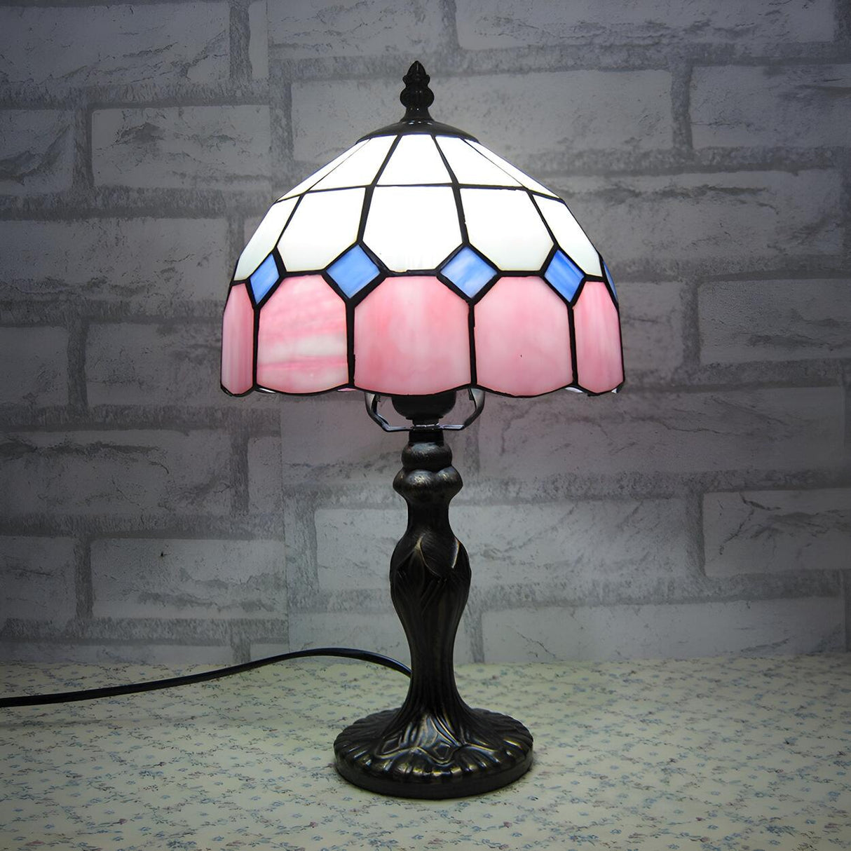 Elegant Tiffany Dome Stained Glass Decor Table Lamp Image - 10