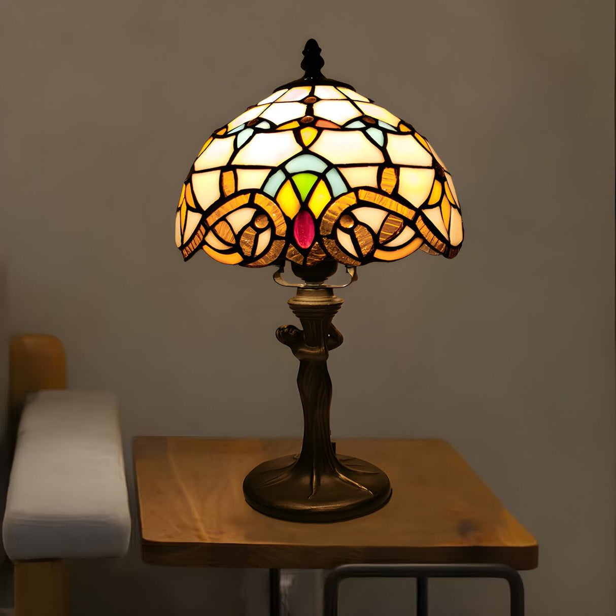 Elegant Tiffany Dome Stained Glass Decor Table Lamp Image - 4