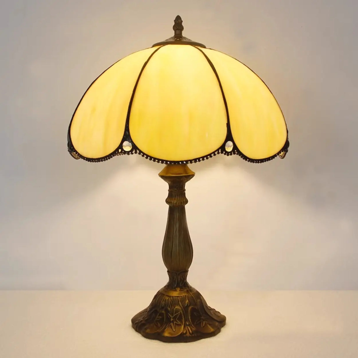 Elegant Tiffany Stained Glass Dome Decor Table Lamp Image - 13