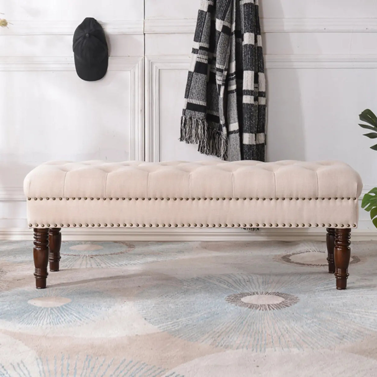 Elegant Upholstered Entryway Bench with Tufted Cushion Image - 1