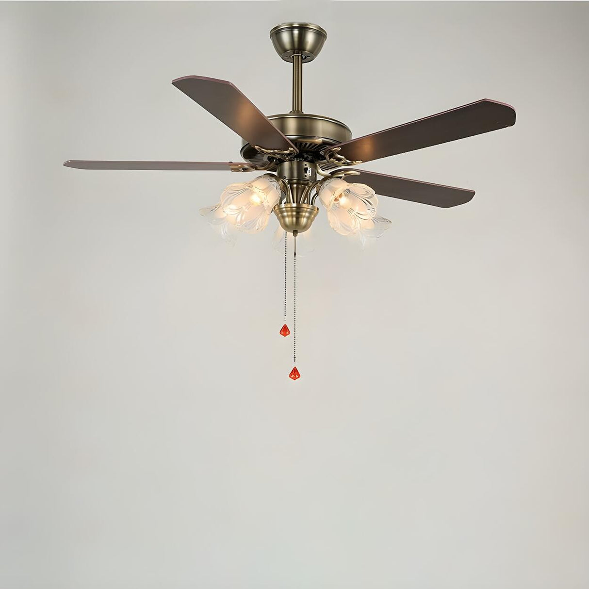 Elegant Vintage Flower Shade 5-Blade Ceiling Fan Light Image - 3