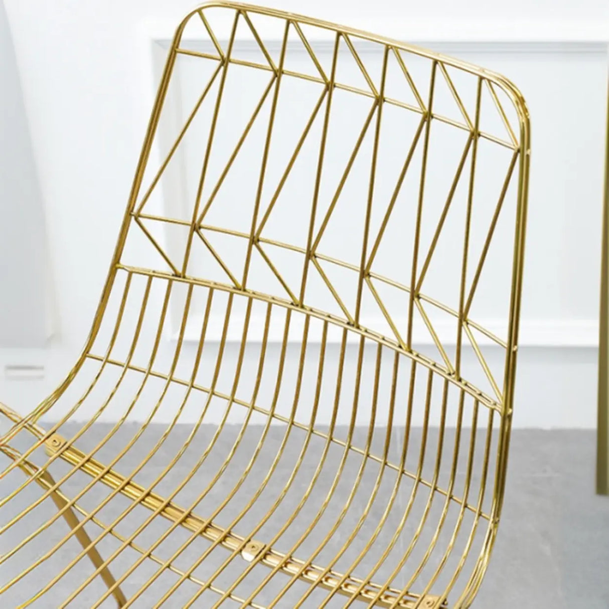 Ergonomic Curved Open Wireframe Metal Dining Chair Image - 14